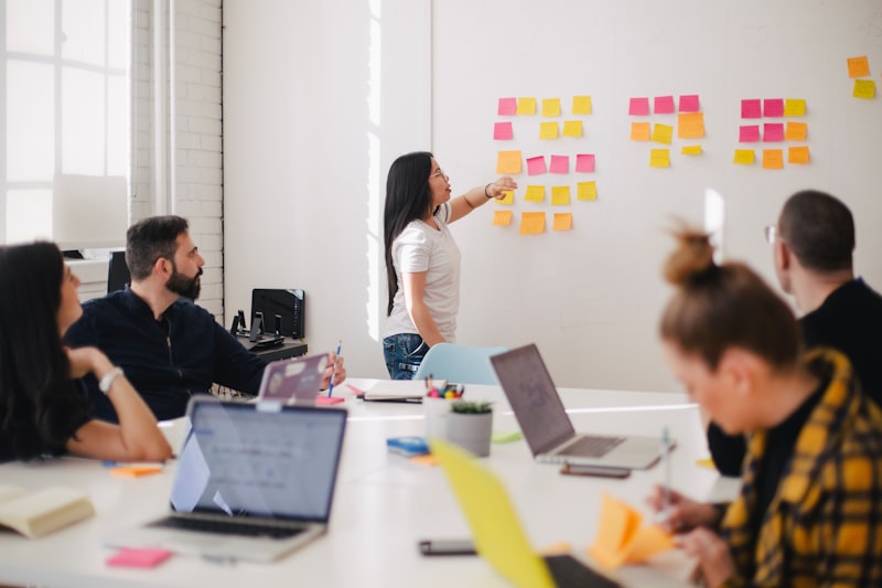 Layanan Institusi